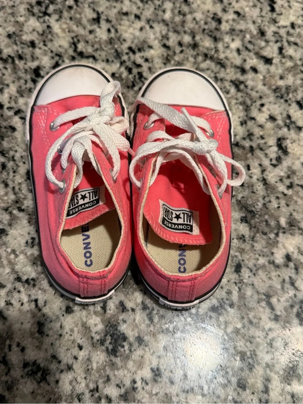 Converse Chuck Taylor All Star Pink Toddler 8 Low Sneakers